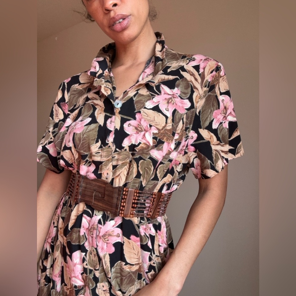 Floral Button-Up Dress - Picture 2 of 8